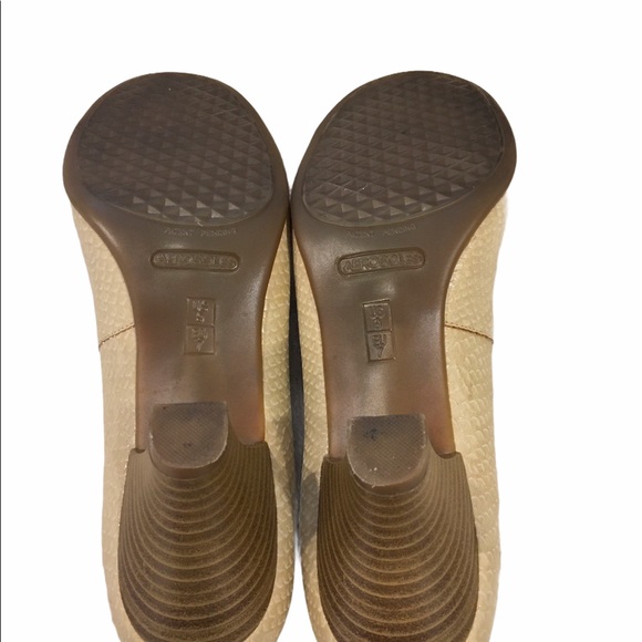 Aerosoles wise guy pumps size 9 EUC - Picture 6 of 6